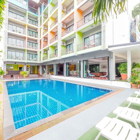 Oyo 75367 Ud Pattaya Hotel 방라뭉 외부 사진